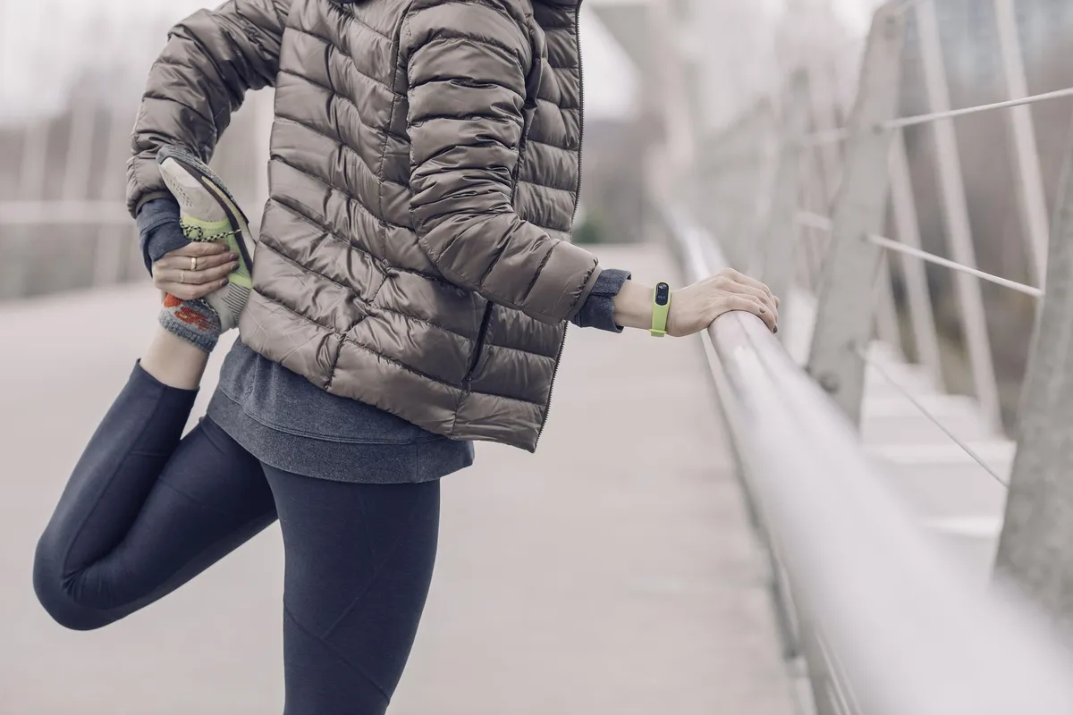 Activity tracker versus phone step tracking comparison